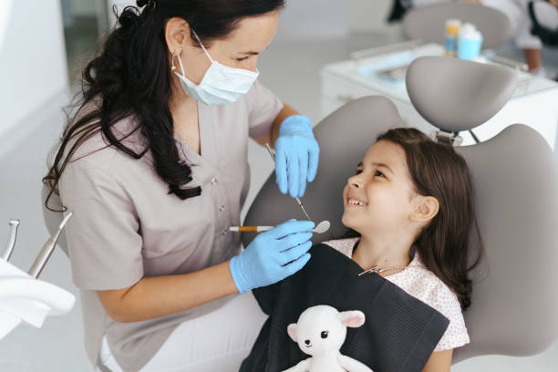 Best Emergency Dentist for Knocked-Out Tooth in Heritage Village, CT